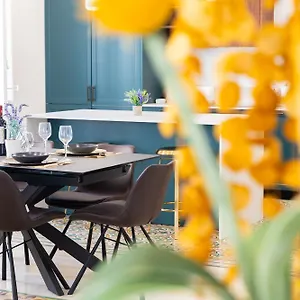 https://florette-suite-designer-finish-in-floriana.hotelssaintjulians.com