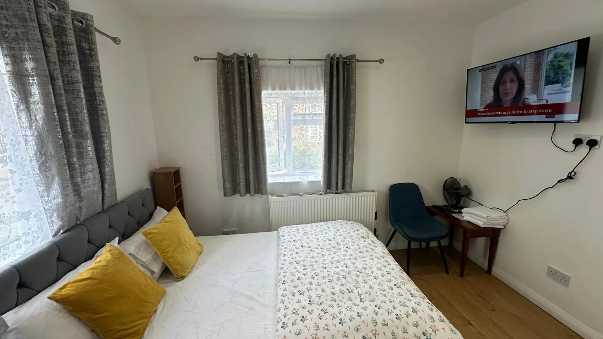 Apartment Luxury Ensuite 2Nd Studio Flat With Great Views In Keedonwood Road With Fully Own Bathroom Newly Added And Private Kitchenette Bromley